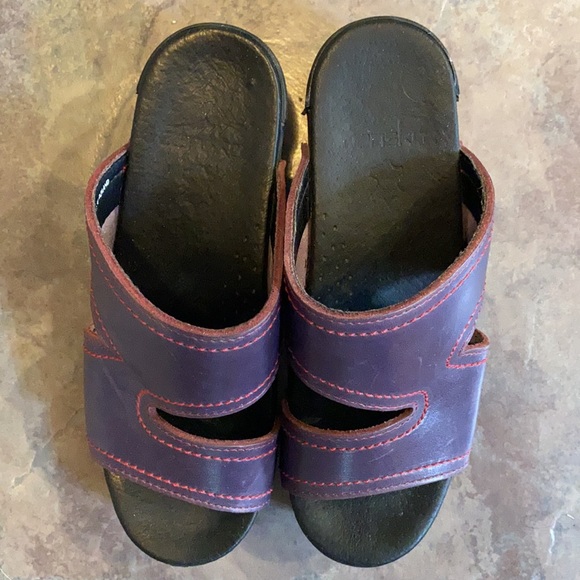 Dansko Sandals - Picture 4 of 5